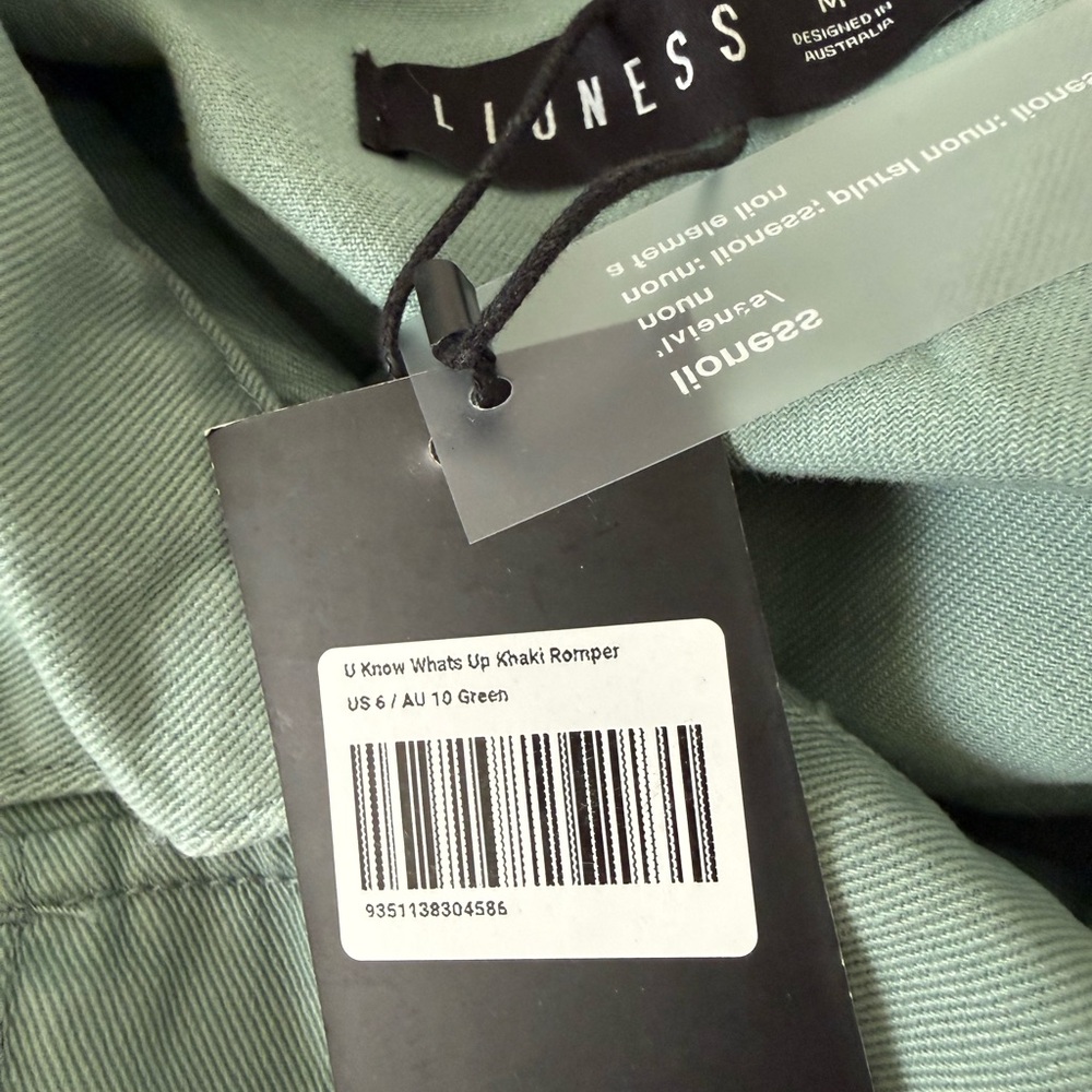 NWT Lioness Short Sleeve Khaki Green Romper - Picture 8 of 9